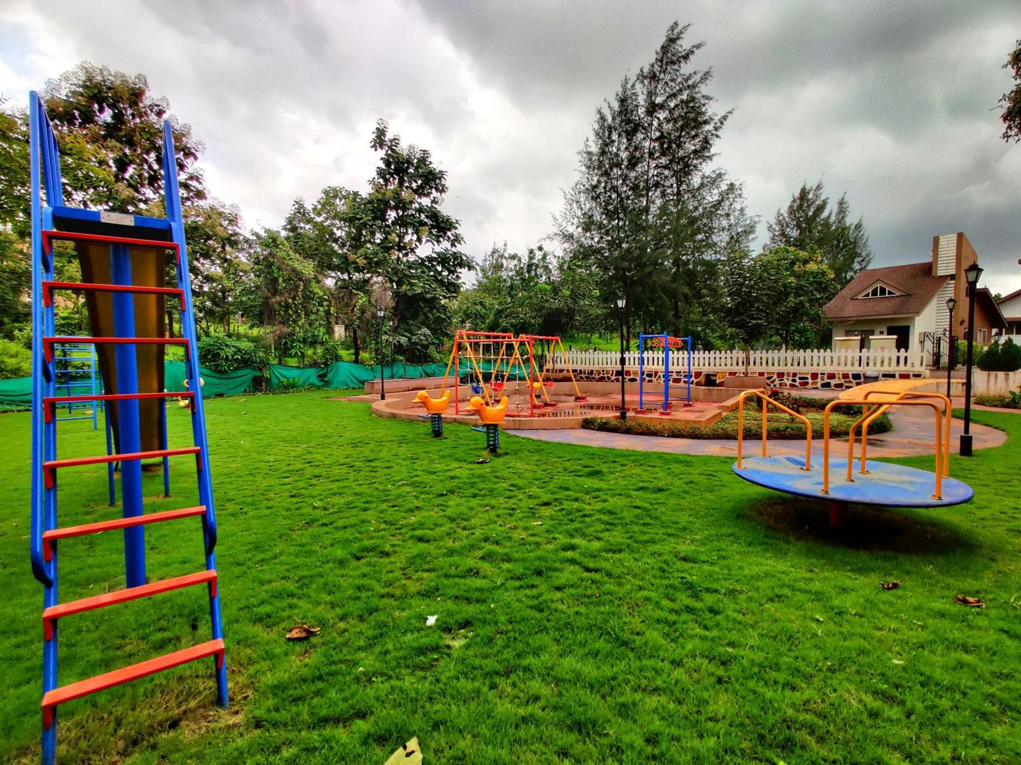 Pushpam Sanskruti Resort Karjat - A Pure Veg Resort Dhamni Eksteriør bilde
