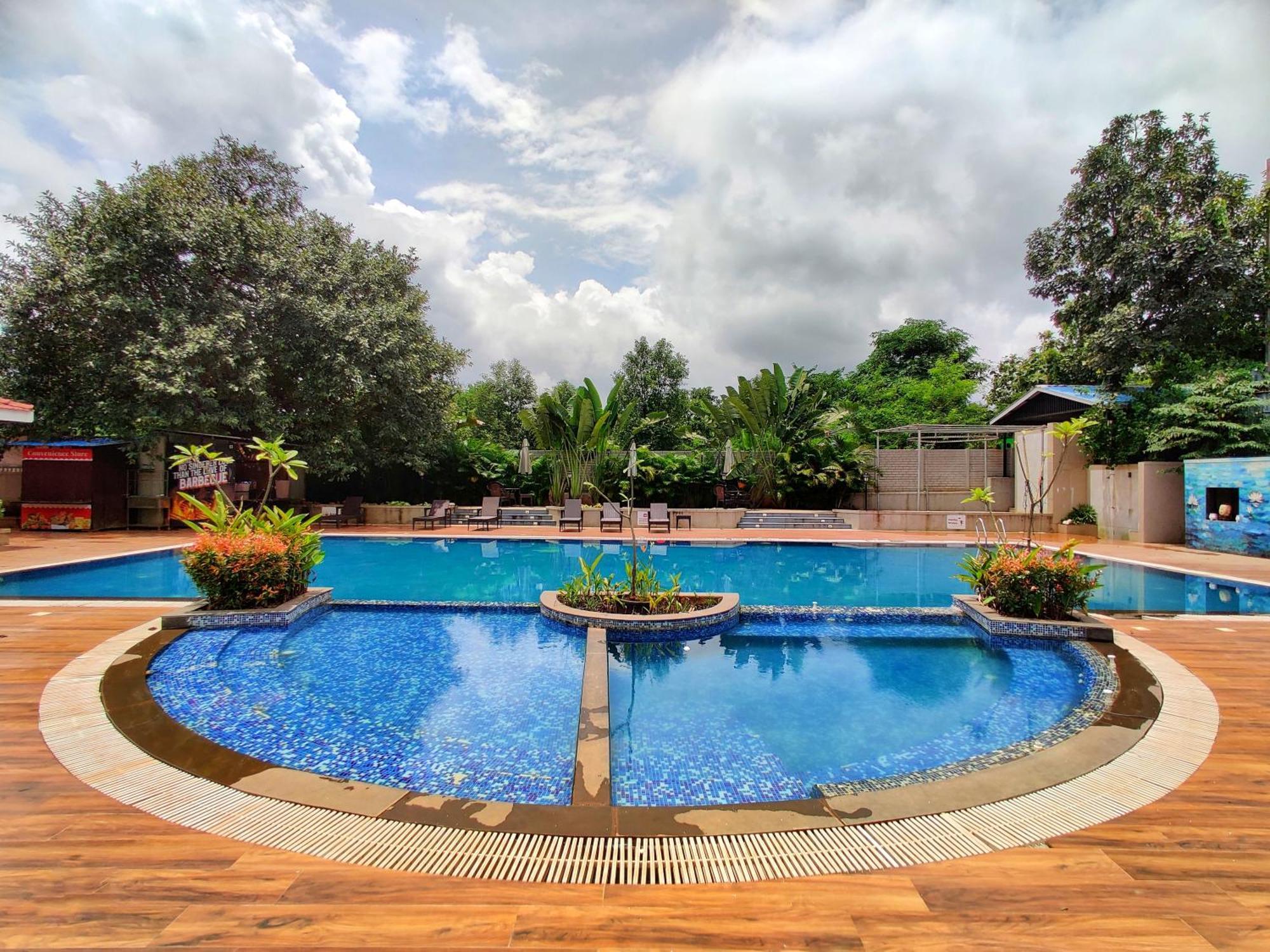 Pushpam Sanskruti Resort Karjat - A Pure Veg Resort Dhamni Eksteriør bilde