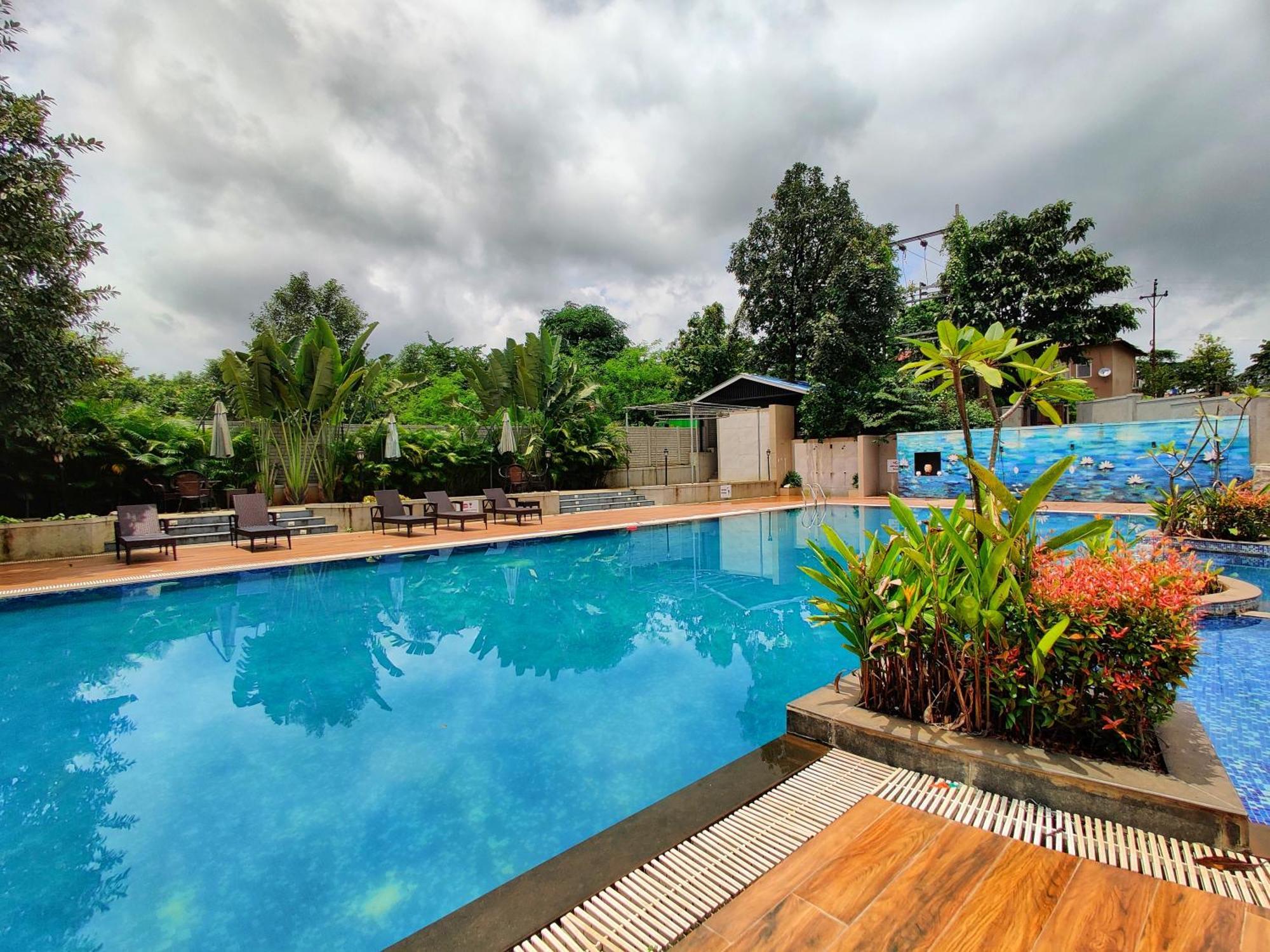 Pushpam Sanskruti Resort Karjat - A Pure Veg Resort Dhamni Eksteriør bilde