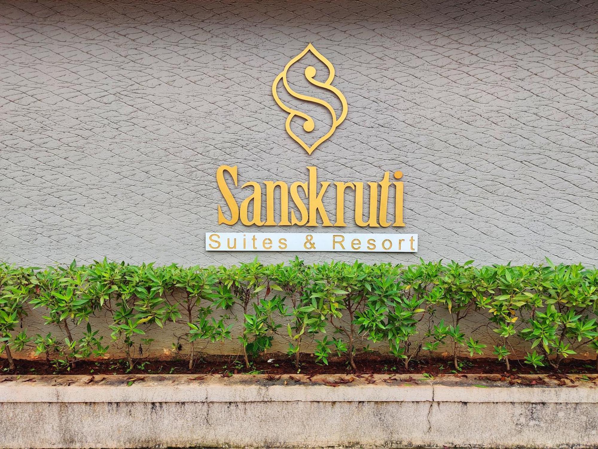 Pushpam Sanskruti Resort Karjat - A Pure Veg Resort Dhamni Eksteriør bilde